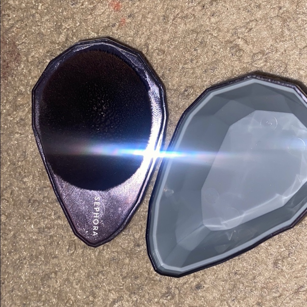 Sephora diamond cut buffing brush (kabuki)